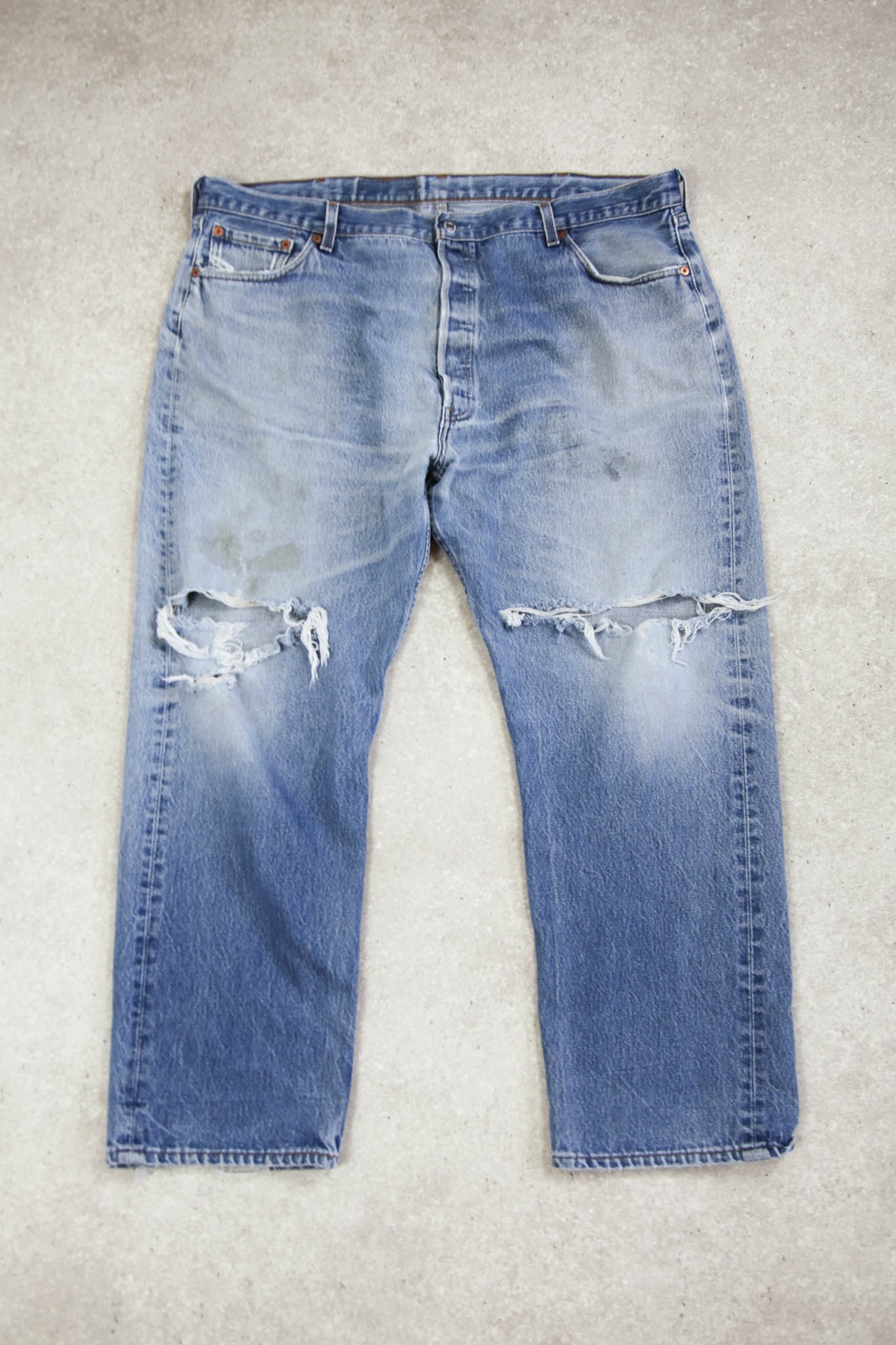 Made in USA Levi's 501 Thigh Rip Mid Wash Jeans (W44 L29)