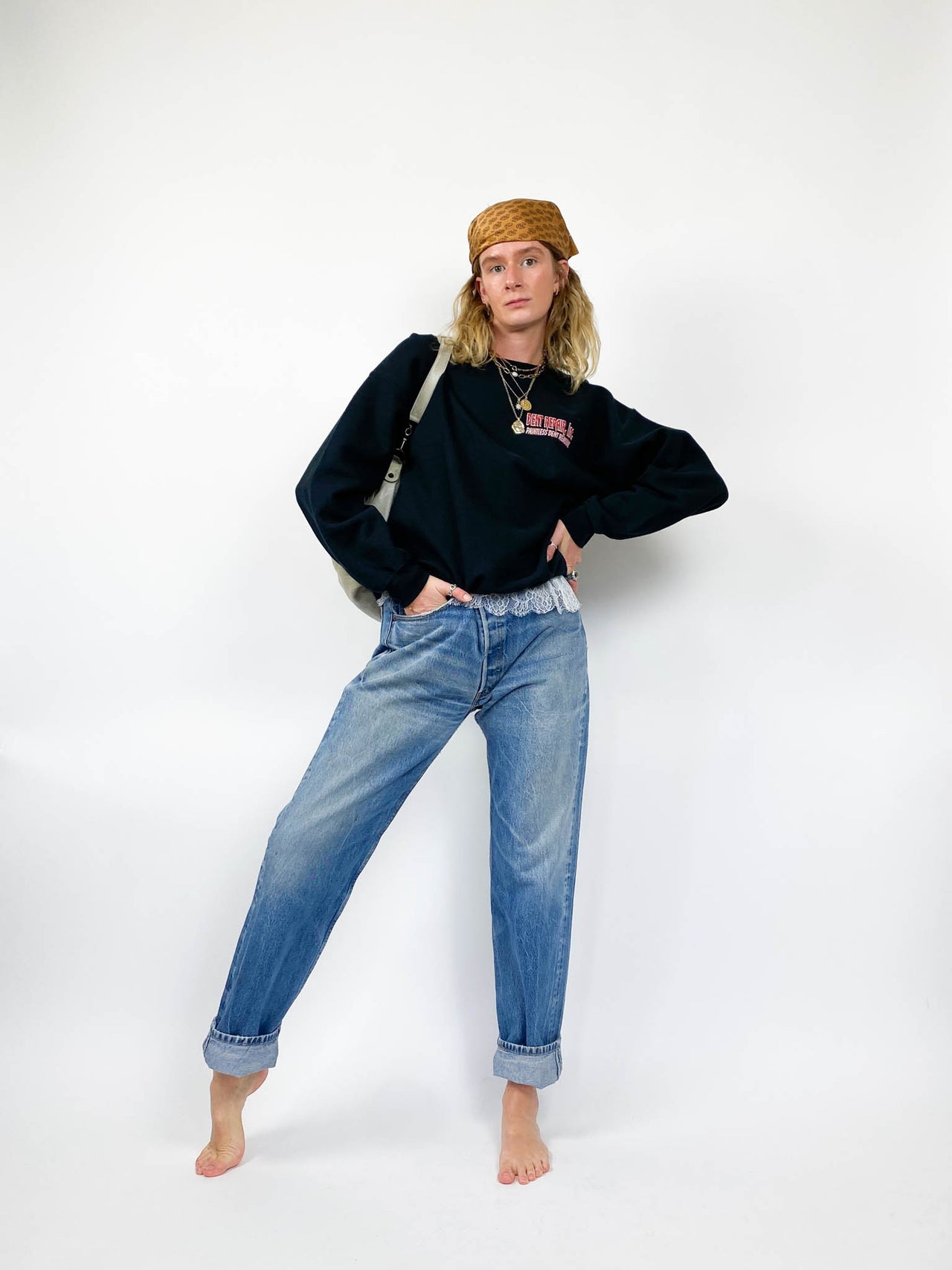 Dent Repair Black Sweat (M/L)